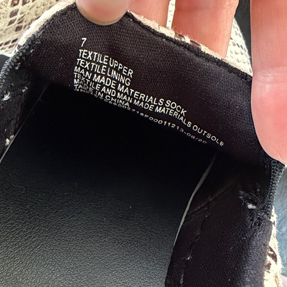 A New Day Beige Snakeskin Sneakers. Size 7 - Picture 6 of 8